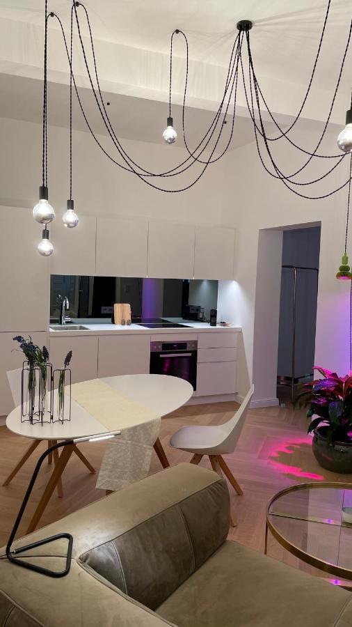 City Apartment Downtown וינה מראה חיצוני תמונה